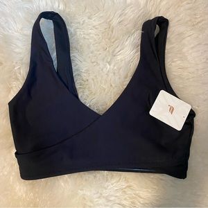 BNWT Fabletics bra